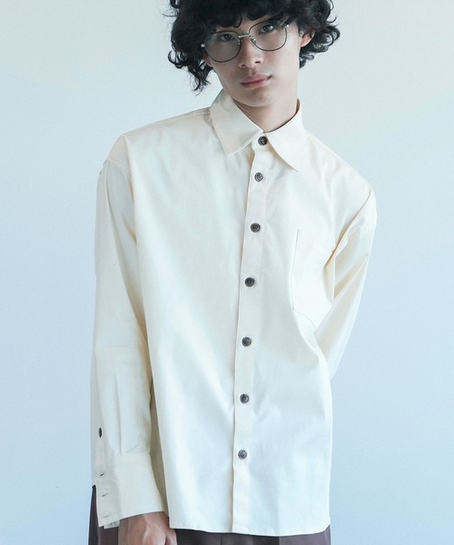 aimoha(アイモハ)の「aimoha menビッグシルエットバック刺繍シャツ(シャツ/ブラウス・メンズ・グレー/ブラック/ホワイト・M/L/XL)」の4枚目の写真