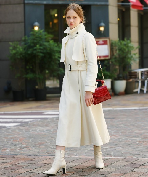 AND COUTURE(アンドクチュール)の「ペコラムビーバートレンチ AND COUTURE(アンドクチュール)の「ペコラムビーバートレンチ
