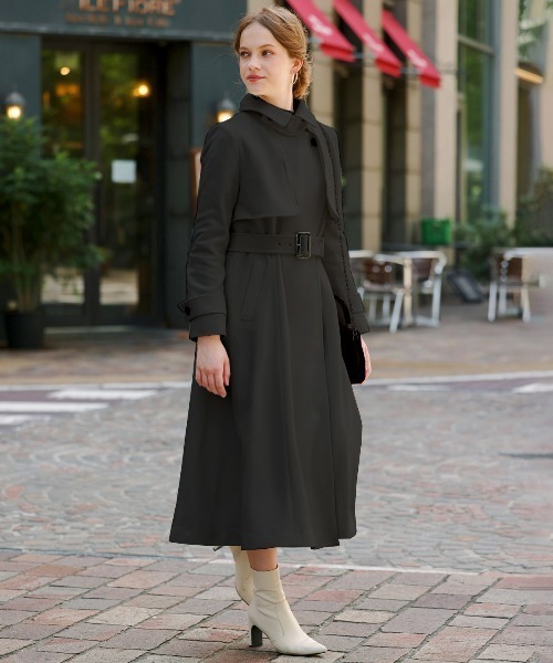 AND COUTURE（アンドクチュール）の「ペコラムビーバートレンチコート