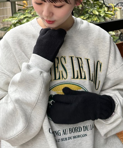 DISCOAT（ディスコート）の「スリット入り指ありミトン（手袋・レディース・パープル/グレー/ピンク/ブラウン/グリーン/ブラック・FREE）」の2枚目の写真