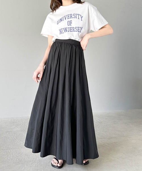 classicalelf（クラシカルエルフ）の「愛され、胸キュン。超軽量シルキータッチナイロンフレアスカート（スカート・レディース・オフホワイト/ブラック/ピンクベージュ・LARGE/MEDIUM/SMALL/X-LARGE）」の5枚目の写真