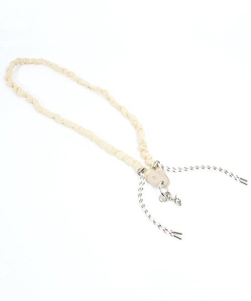 Beau're（ヴュレ）の「SETUP7限定メタリックシルバーが登場！【BEAURE】ナイロン ギャザー モバイル ストラップショルダー B-24003（スマホグッズ・レディース・ブラック/ライトグレー/ライトパープル/アイボリー/イエロー/シルバー・FREE）」の19枚目の写真