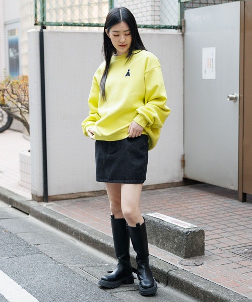 ALAND（エーランド）の「【UNISEX】ALAND／サガラAワッペンプルオーバー（裏起毛）2995798（スウェット・レディース・ライトグリーン/クリーム/ネイビー・LARGE/MEDIUM）」の5枚目の写真