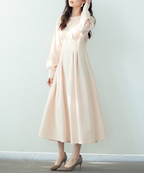 SAISON DE PAPILLON（セゾンドパピヨン）の「タックデザインミモレ丈カットソーワンピース（ワンピース・レディース・グレー/ベージュ/ネイビー/ブラック・S/M/L）」の11枚目の写真