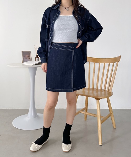 CLEA(クレア)の「デニムシャツ+スカートセットアップ(セットアップ・レディース・ブルー・M)」の9枚目の写真