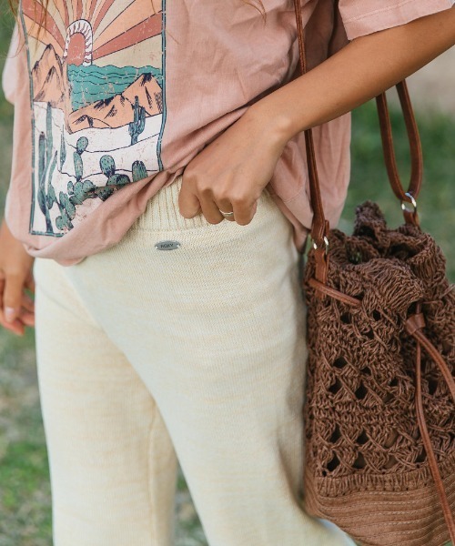 ROXY(ロキシー)の「BLOOMING DAYS PANTS/ロキシーリラックスストレートニットパンツ(その他パンツ・レディース・ホワイト/レッド/ブルー・MEDIUM/LARGE)」の6枚目の写真
