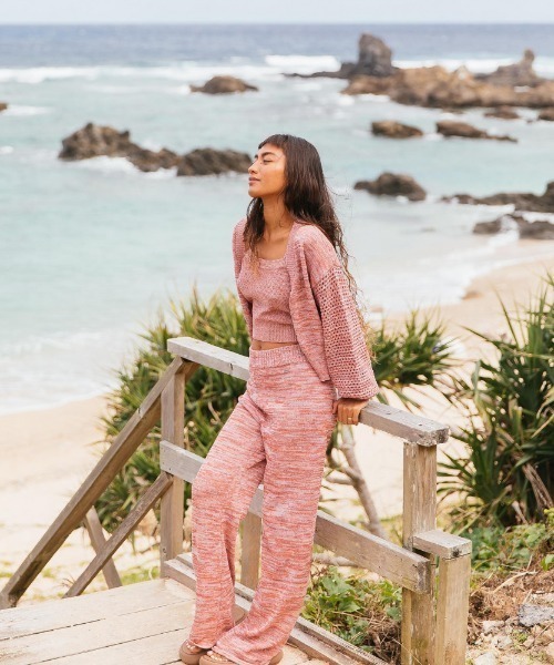 ROXY(ロキシー)の「BLOOMING DAYS PANTS/ロキシーリラックスストレートニットパンツ(その他パンツ・レディース・ホワイト/レッド/ブルー・MEDIUM/LARGE)」の17枚目の写真