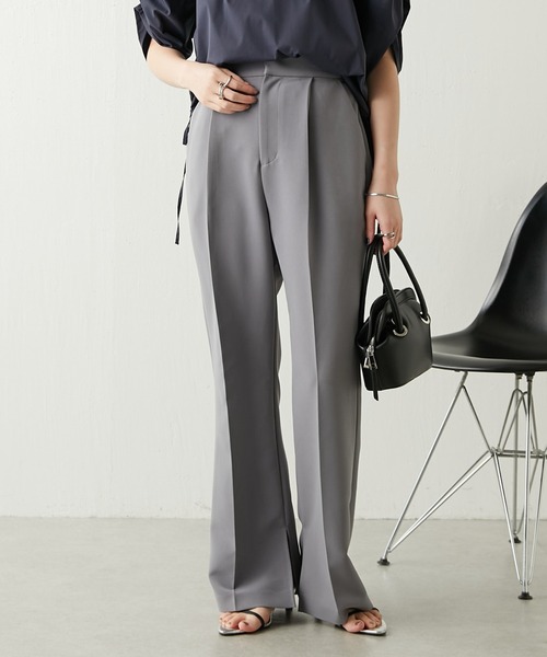 COLLAGE GALLARDAGALANTE（コラージュガリャルダガランテ）の「【OT】セミフレアスリットパンツ（スラックス・レディース・グレー/ダークブラウン・0/1）」の19枚目の写真