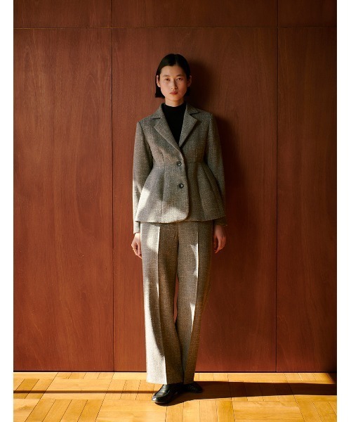 RANDEBOO（ランデブー）の「Tweed peplum jacket（テーラードジャケット・レディース・グレー/ブラウン・0/1）」の4枚目の写真
