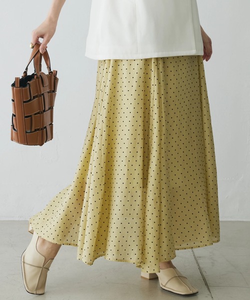 ドットフレアーロングスカート（スカート）｜AnriettMusee（アンリエットミュゼ）