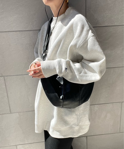 y/m by misato（イムバイミサト）の「スリーブロゴミドル丈スウェットトップス（スウェット・レディース・ライトグレー/ブラック・FREE）」の11枚目の写真