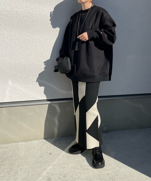 y/m by misato（イムバイミサト）の「スリーブロゴミドル丈スウェットトップス（スウェット・レディース・ライトグレー/ブラック・FREE）」の17枚目の写真