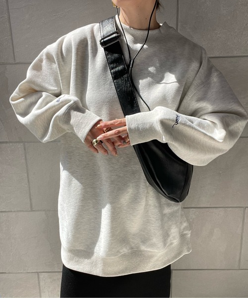 y/m by misato（イムバイミサト）の「スリーブロゴミドル丈スウェットトップス（スウェット・レディース・ライトグレー/ブラック・FREE）」の19枚目の写真