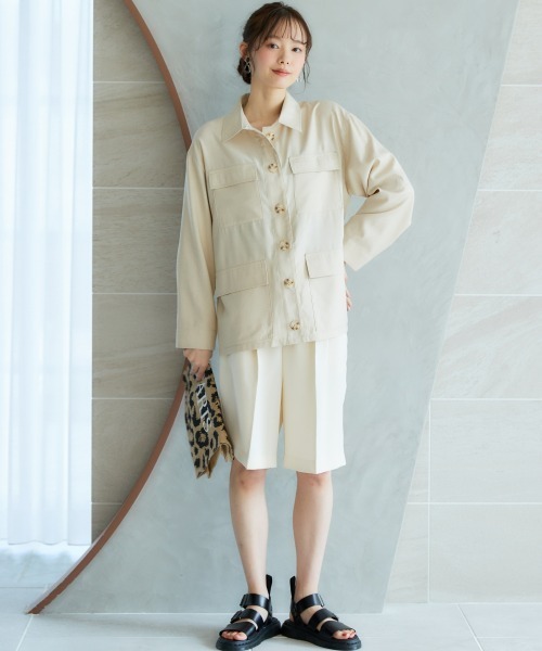 miclat（ミクラ）の「大きいサイズ　ＢＩＧシルエットシャツ　miclat（シャツ/ブラウス・レディース・ネイビー/ベージュ・LL/L/5L/4L/3L）」の15枚目の写真