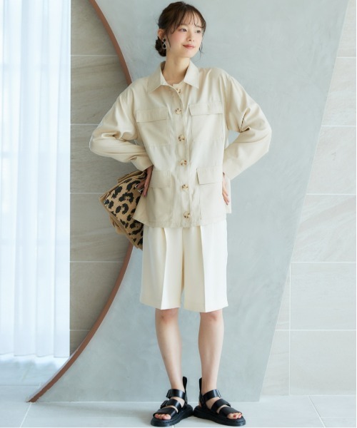 miclat（ミクラ）の「大きいサイズ　ＢＩＧシルエットシャツ　miclat（シャツ/ブラウス・レディース・ネイビー/ベージュ・LL/L/5L/4L/3L）」の18枚目の写真