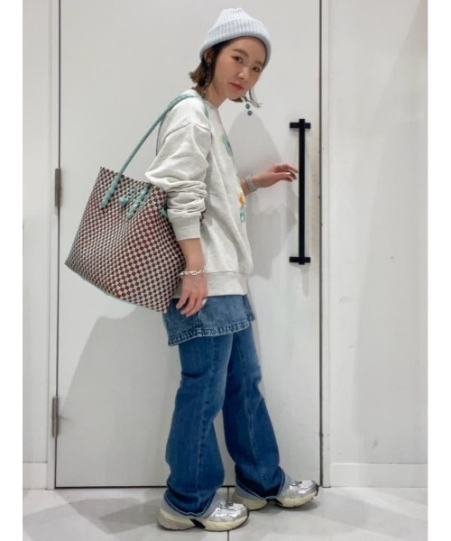 Right-on(ライトオン)の「トゥイーティーフロッキースウェット(スウェット・レディース・ブラック/グレー・M/L)」の20枚目の写真