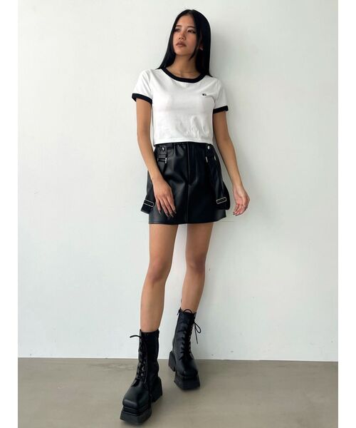 EMODA(エモダ)の「フィットショートTシャツ(Tシャツ/カットソー・レディース・ピンク/ブラウン/ホワイト/ブラック・FREE)」の13枚目の写真