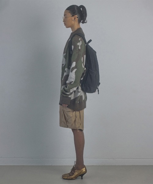 SCULPTOR（スカルプター）の「Nylon Slouchy Backpack/ナイロンスラッチーバックパック（バックパック/リュック・レディース・ブラック/グレー・FREE）」の5枚目の写真