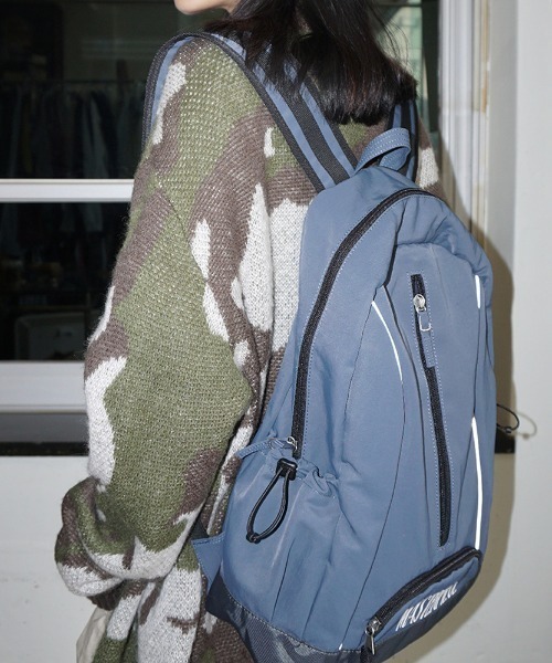 SCULPTOR（スカルプター）の「Nylon Slouchy Backpack/ナイロンスラッチーバックパック（バックパック/リュック・レディース・ブラック/グレー・FREE）」の10枚目の写真