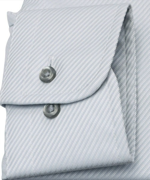 TOKYO SHIRTS(トウキョウシャツ)の「超形態安定ノーアイロン ワイド 長袖ビジネスワイシャツ(ビジネスシャツ・メンズ・グレー・首回り37cm-裄丈80cm/首回り39cm-裄丈80cm/首回り39cm-裄丈84cm/首回り41cm-裄丈82cm/首回り41cm-裄丈86cm/首回り42cm-裄丈82cm/首回り42cm-裄丈86cm/首回り43cm-裄丈82cm/首回り43cm-裄丈86cm/首回り37cm-裄丈84cm)」の3枚目の写真