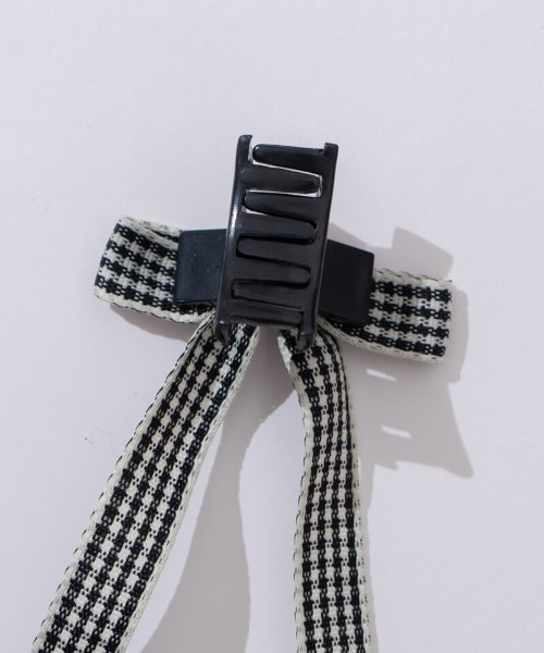 flower(フラワー)の「ルーズギンガムリボンクリップ(バレッタ/ヘアクリップ・レディース・ブラック・FREE)」の5枚目の写真