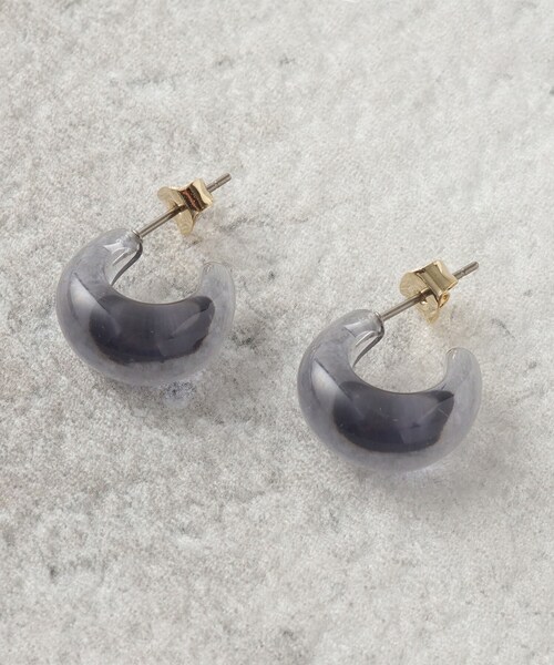 OPAQUE.CLIP（オペークドットクリップ）の「◆クリアカラーミニフープピアス（ピアス（両耳用）・レディース・パープル系4/ホワイト/イエロー・00）」の3枚目の写真