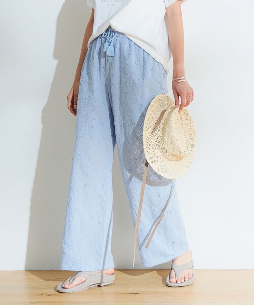 B:MING by BEAMS（ビーミングバイビームス）の「B:MING by BEAMS / 3D 刺繍 パンツ（その他パンツ・レディース・ネイビー/オフホワイト/サックスブルー・MEDIUM/SMALL）」の3枚目の写真