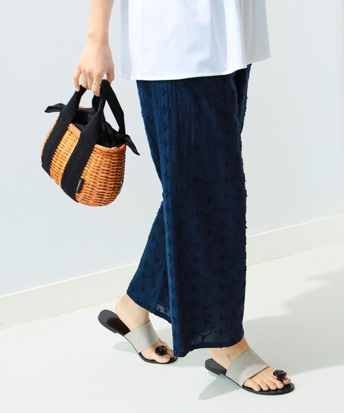 B:MING by BEAMS（ビーミングバイビームス）の「B:MING by BEAMS / 3D 刺繍 パンツ（その他パンツ・レディース・ネイビー/オフホワイト/サックスブルー・MEDIUM/SMALL）」の6枚目の写真