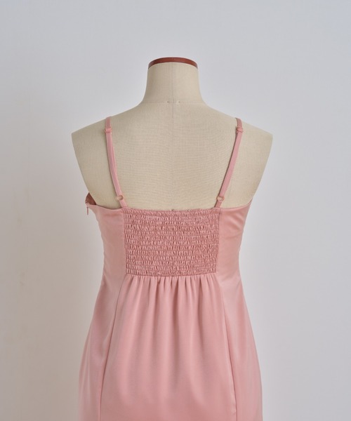 tocco closet(トッコ クローゼット)の「マルチWAY配色レーストップス&マーメイドサテンキャミワンピースSET(ワンピース・レディース・ブラック/ピンク・M)」の20枚目の写真