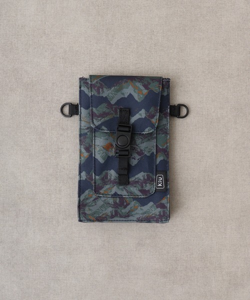 KiU(キウ)の「KiU 600D WR PHONE POUCH(スマホグッズ・メンズ・ネイビー系/ブラック/ライトベージュ/ブラック系・FREE)」の16枚目の写真