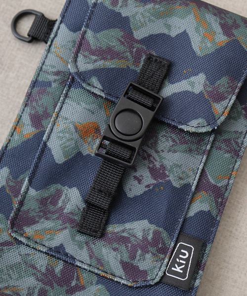 KiU(キウ)の「KiU 600D WR PHONE POUCH(スマホグッズ・メンズ・ネイビー系/ブラック/ライトベージュ/ブラック系・FREE)」の18枚目の写真