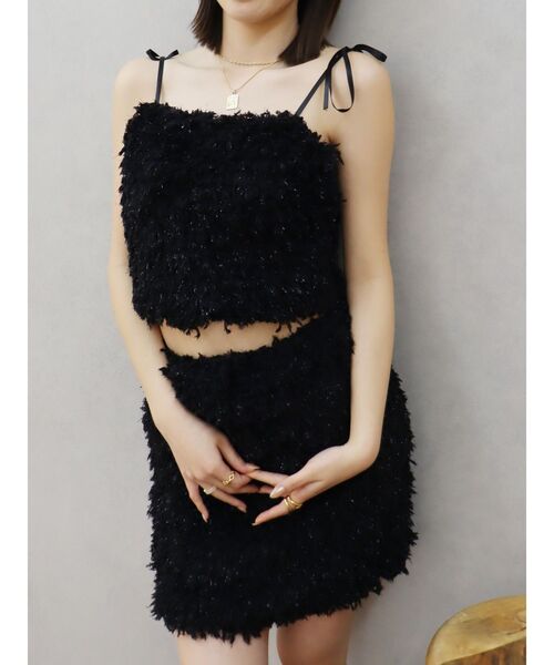 EVRIS(エヴリス)の「フェザーミニスカート【セットアップ着用可能】(スカート・レディース・グレー/ブラック・FREE)」の3枚目の写真