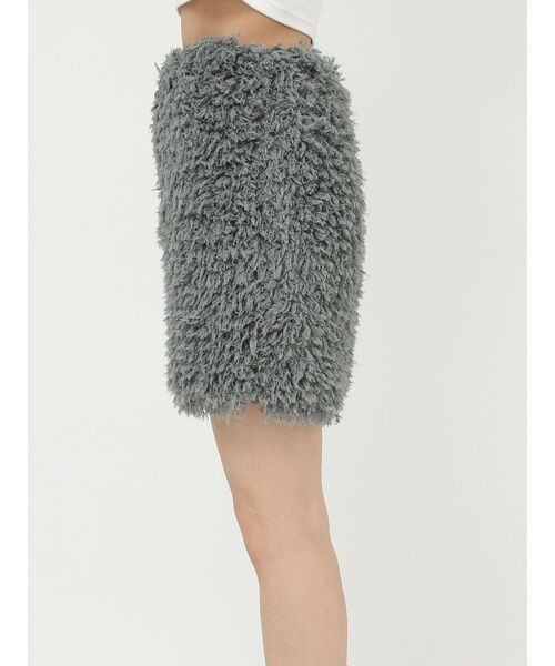 EVRIS(エヴリス)の「フェザーミニスカート【セットアップ着用可能】(スカート・レディース・グレー/ブラック・FREE)」の16枚目の写真