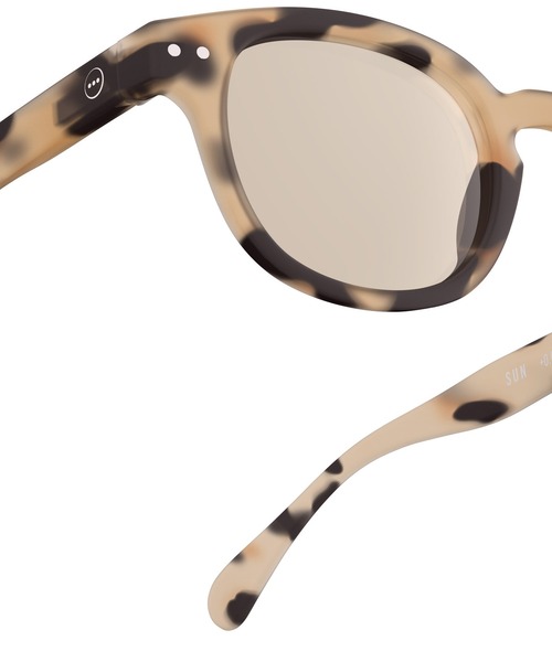 IZIPIZI(イジピジ)の「IZIPIZI【SUN LIGHT COLOR】 イジピジ サングラス(サングラス・メンズ・ベージュ/ブラウン/ブラック/ブラウン系その他・D/E/C)」の22枚目の写真