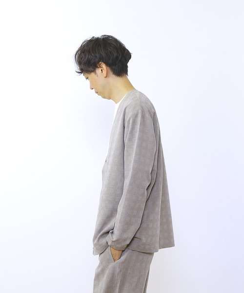 MEN'S MELROSE（メンズメルローズ）の「ドライクールグレンチェックリラクシングカーディガン（カーディガン/ボレロ・メンズ・ライトブラウン/ネイビー・2/4/3）」の4枚目の写真