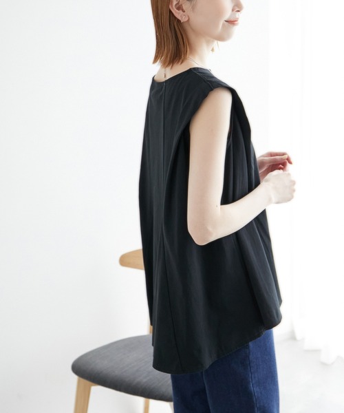 ROPE' PICNIC（ロペピクニック）の「タックスリーブフレアカットトップス（Tシャツ/カットソー・レディース・ブラック系その他/ブラック/ホワイト/ベージュ・38）」の9枚目の写真