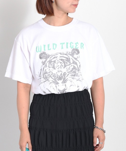 cepo（セポ）の「ビンテージライクロックＴｅｅ（Tシャツ/カットソー・レディース・ホワイト/ホワイト系その他2/ホワイト系その他/ブラック系その他/ブラック系その他2/ブラック/ブラック系その他3/ホワイト系その他3・M）」の4枚目の写真