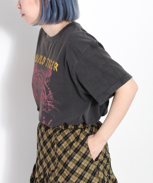 cepo（セポ）の「ビンテージライクロックＴｅｅ（Tシャツ/カットソー・レディース・ホワイト/ホワイト系その他2/ホワイト系その他/ブラック系その他/ブラック系その他2/ブラック/ブラック系その他3/ホワイト系その他3・M）」の9枚目の写真