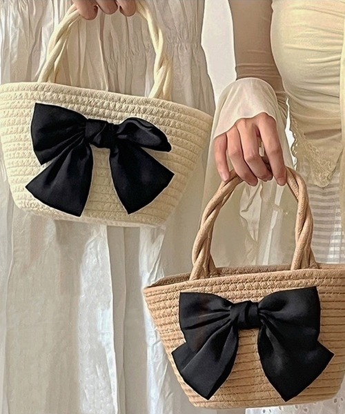 shopnikoniko（ショップニコニコ）の「ビックリボン かごバッグ ミニ トートバッグ バレエコア ねじれハンドル（ハンドバッグ・レディース・ベージュ/ホワイト・フリー）」の4枚目の写真