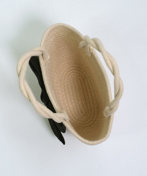 shopnikoniko（ショップニコニコ）の「ビックリボン かごバッグ ミニ トートバッグ バレエコア ねじれハンドル（ハンドバッグ・レディース・ベージュ/ホワイト・フリー）」の20枚目の写真