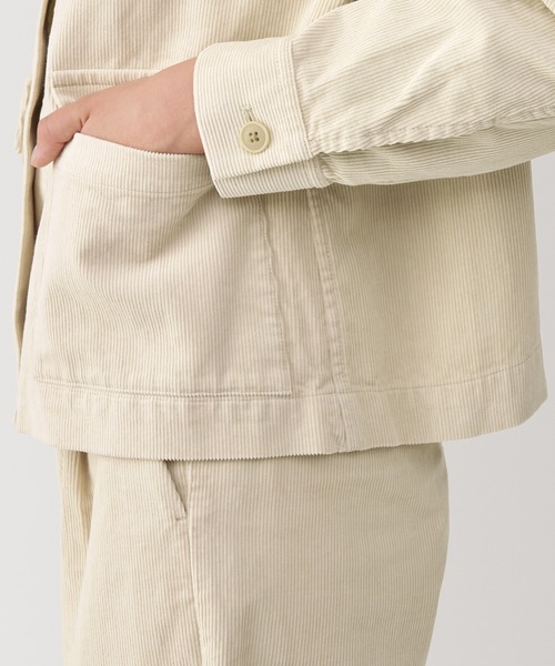 無印良品(ムジルシリョウヒン)の「婦人 木の実から作ったカポック混コーデュロイジャケット(その他アウター・レディース・ブラック/アイボリー/キャメル・M/L)」の8枚目の写真