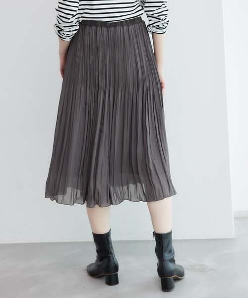 ROPE' PICNIC（ロペピクニック）の「着丈が選べるエアリーブライトプリーツスカート（スカート・レディース・サックスブルー/ダークブラウン/ベージュ・38/T38）」の10枚目の写真