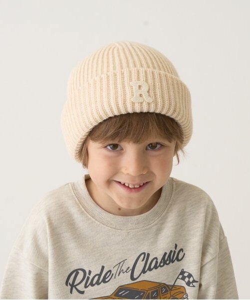 b・ROOM（ビールーム）の「アルファベットニットキャップ（ニットキャップ/ビーニー・キッズ・アイボリー/ブラック/ブルー/グリーン/レッド・50-52cm）」の3枚目の写真