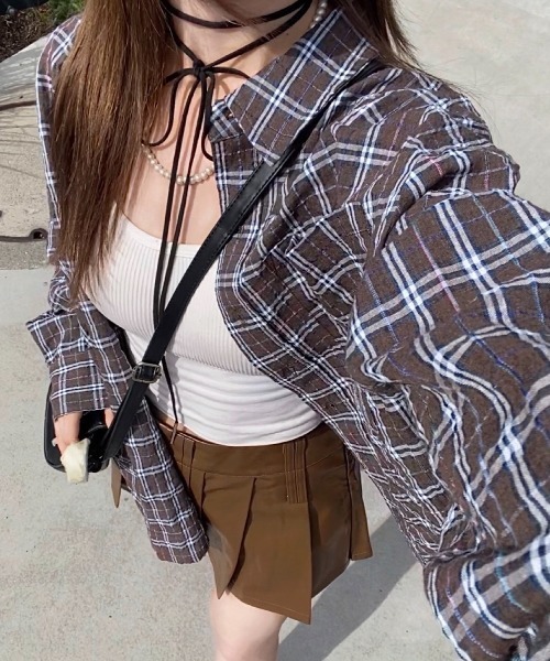 nemne store（ネンネストア）の「【Seoup】ギークチェックシャツ（シャツ/ブラウス・レディース・ブラウン系/グレー系・SMALL/MEDIUM）」の9枚目の写真