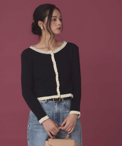 fifth(フィフス)の「キャミ付きスカラップニットカーディガン(カーディガン/ボレロ・レディース・ブラック/アイボリー・M)」の2枚目の写真