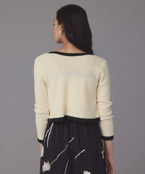 fifth(フィフス)の「キャミ付きスカラップニットカーディガン(カーディガン/ボレロ・レディース・ブラック/アイボリー・M)」の6枚目の写真