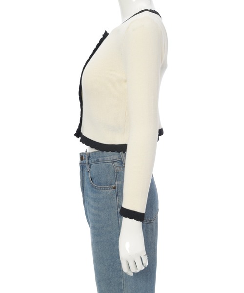 fifth(フィフス)の「キャミ付きスカラップニットカーディガン(カーディガン/ボレロ・レディース・ブラック/アイボリー・M)」の14枚目の写真