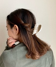 tone（トーン）の「【KuKuLu TOKYO】ハートシルエット バンスクリップ（バレッタ/ヘアクリップ）」