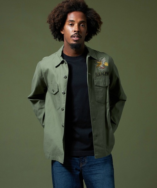 Alpha Industries（アルファインダストリーズ）の「ユーティリティシャツ/スーベニア刺繍 長袖（シャツ/ブラウス・メンズ・ブラック/オリーブ・MEDIUM/LARGE/X-LARGE）」の18枚目の写真