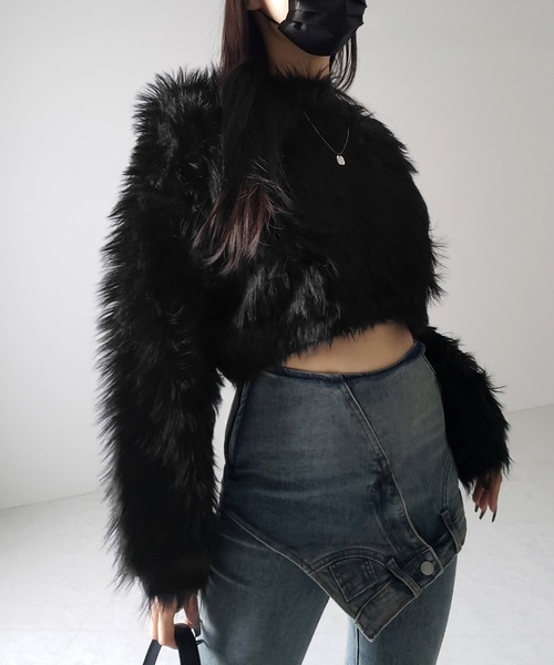 me+em select(ミームセレクト)の「【 2color 】ボリュームスリーブショートトロミシャギーニット / Volume sleeve short toromi shaggy knit(ニット/セーター・レディース・ホワイト/ブラック・FREE)」の21枚目の写真